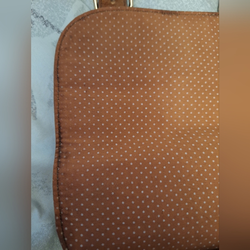 Atmosphere Tan Backpack Drawstring Ajustable Staps Front Zip Pocket - Picture 7 of 16